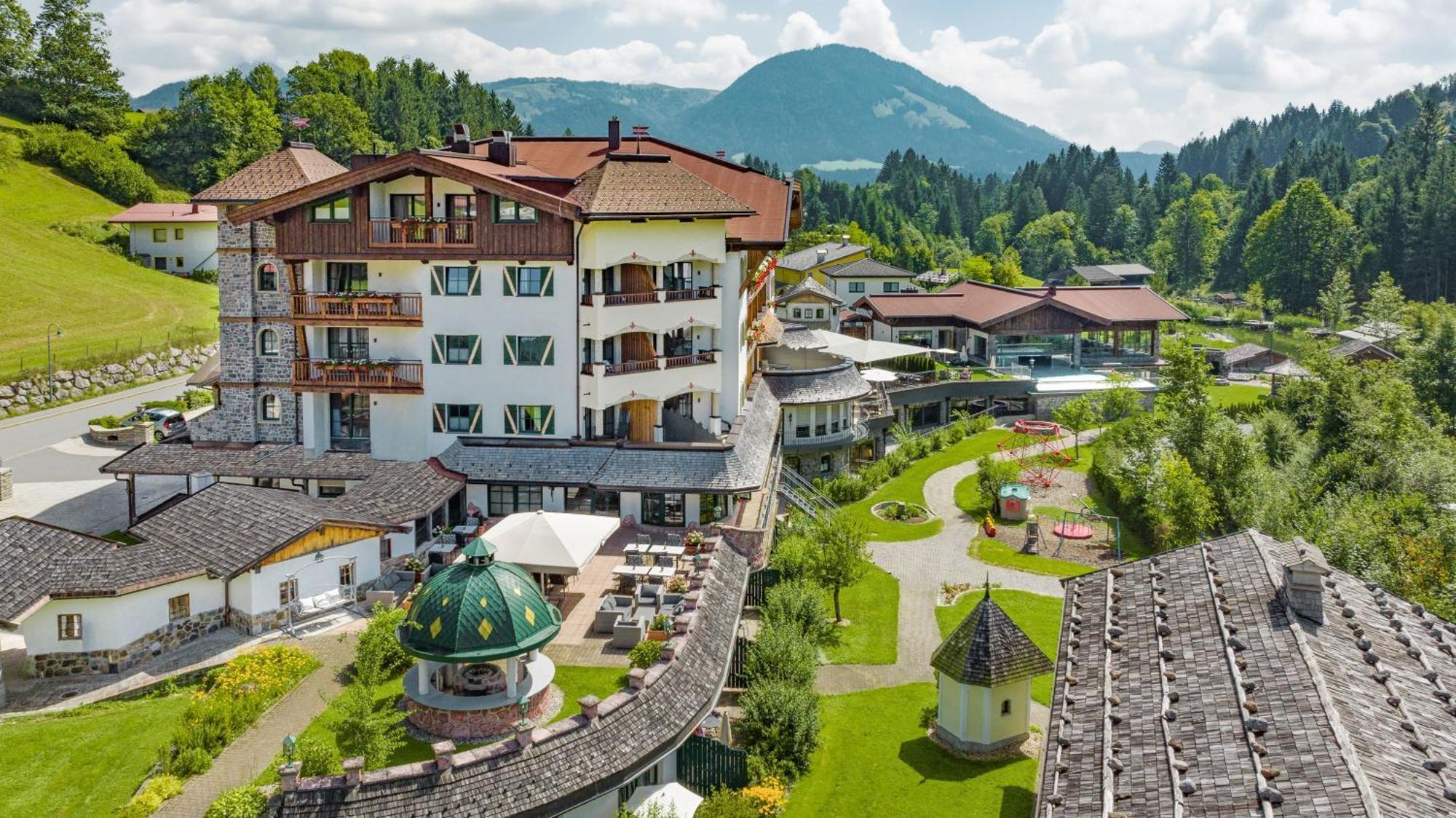 Hotel Jagdschloessl Kirchdorf in Tirol Exterior foto